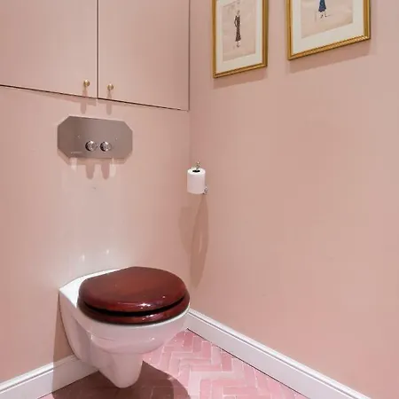 Apartment Rue De Rennes Ii By Onefinestay